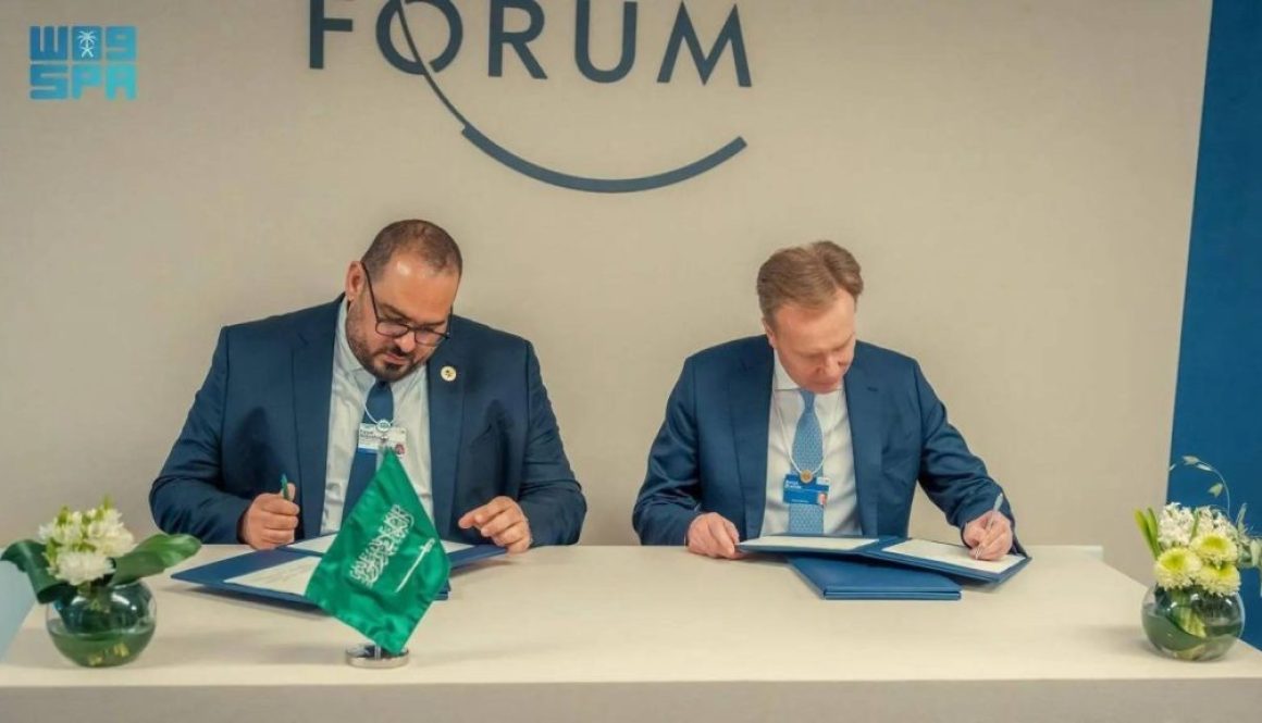 السعودية تبرم اتفاقيتين مع «المنتدى الاقتصادي» لمواجهة التحديات المناخية