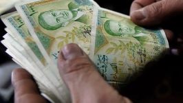 سوريا ترفع الأجور بنسبة في ظل تصاعد التضخم