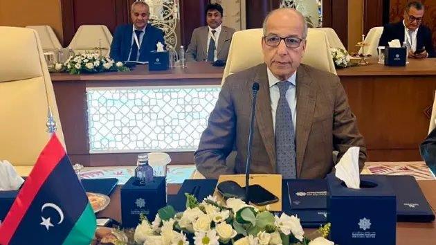 محافظ مصرف ليبيا المركزي ينتقد ازدياد إنفاق الحكومة