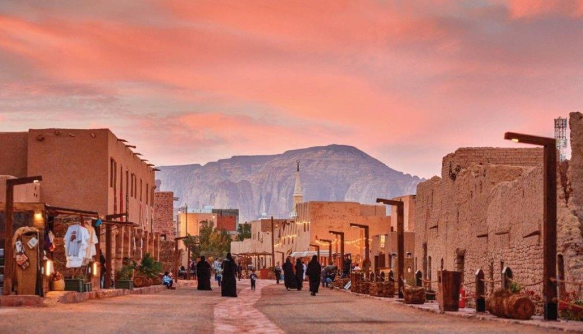 منظمات دولية إنجاز الـ100 مليون يحول السياحة إلى محرك رئيسي للتنويع الاقتصادي بالسعودية