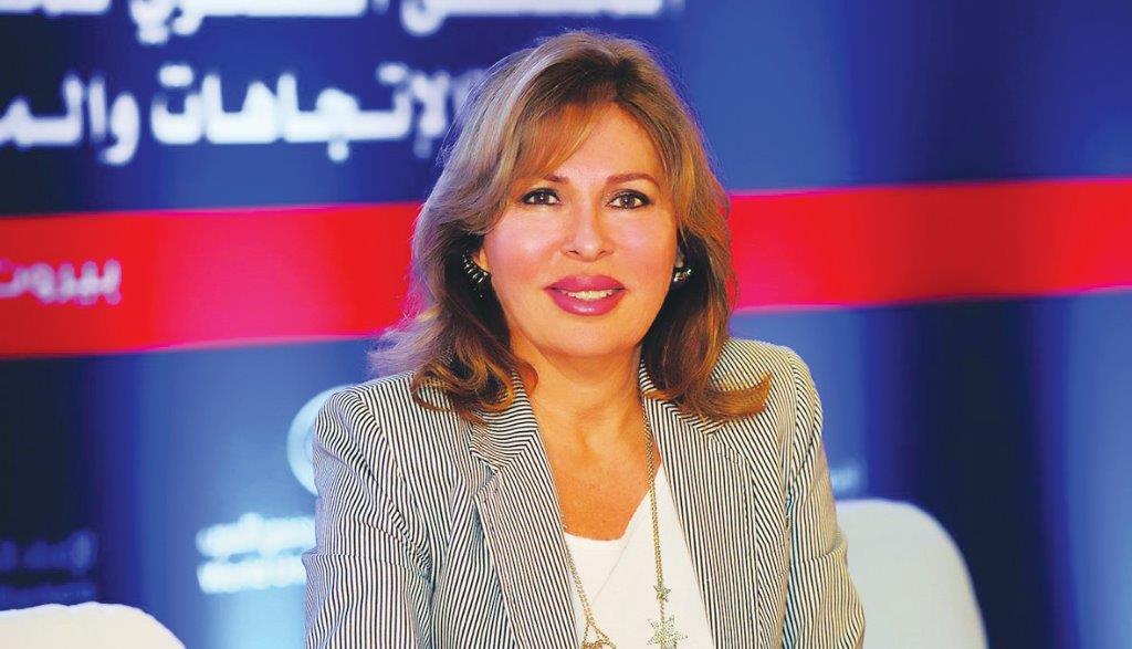 رندا بدير نائب المدير العام ورئيسة قسم حلول الدفع الإلكتروني في الإعتماد اللبناني
