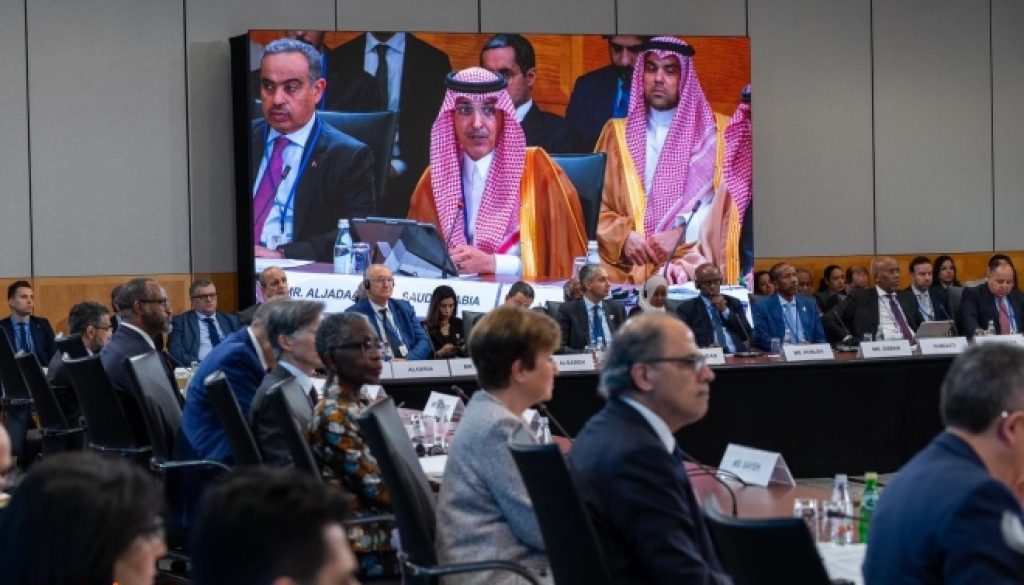 اجتماعات الربيع .. وزير المالية السعودي يطالب بآلية واضحة لتبادل المعلومات بشأن الديون السيادية العالمية