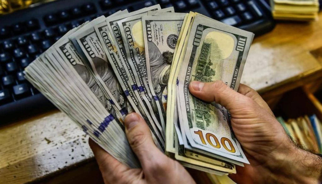«المركزي المصري» تراجع ملحوظ للعجز في صافي الأصول الأجنبية