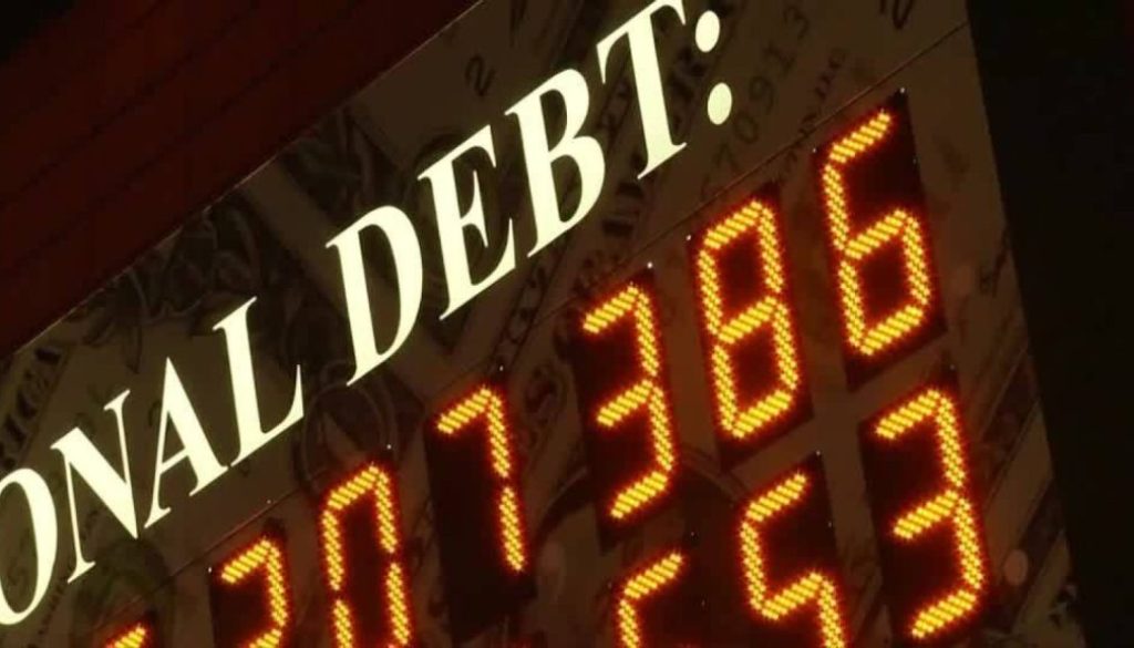 ساعة الديون الفيدرالية... قنبلة موقوتة تهدد اقتصاد أميركا والعالم