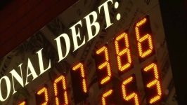 ساعة الديون الفيدرالية... قنبلة موقوتة تهدد اقتصاد أميركا والعالم