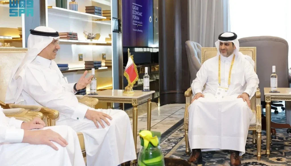 محافظ مصرف قطر المركزي يلتقي رئيس البنك الإسلامي للتنمية