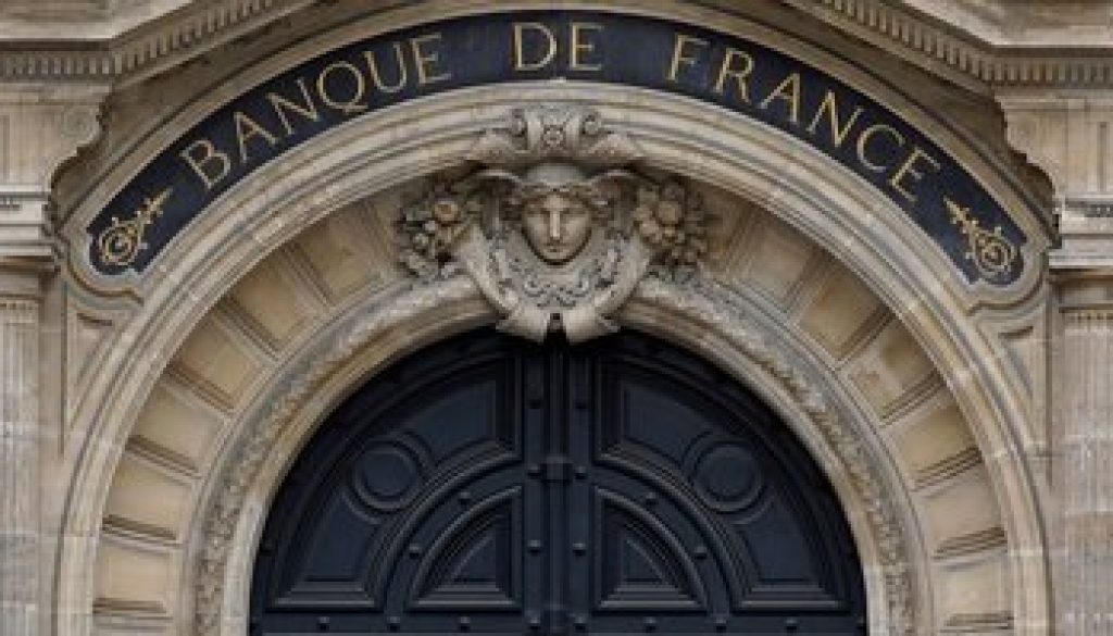 «بنك فرنسا» لا خوف على المصارف... «السيولة والرأسمال قويان»