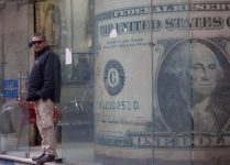«غولدمان ساكس» البنك المركزي المصري لا يتدخل في سعر الصرف