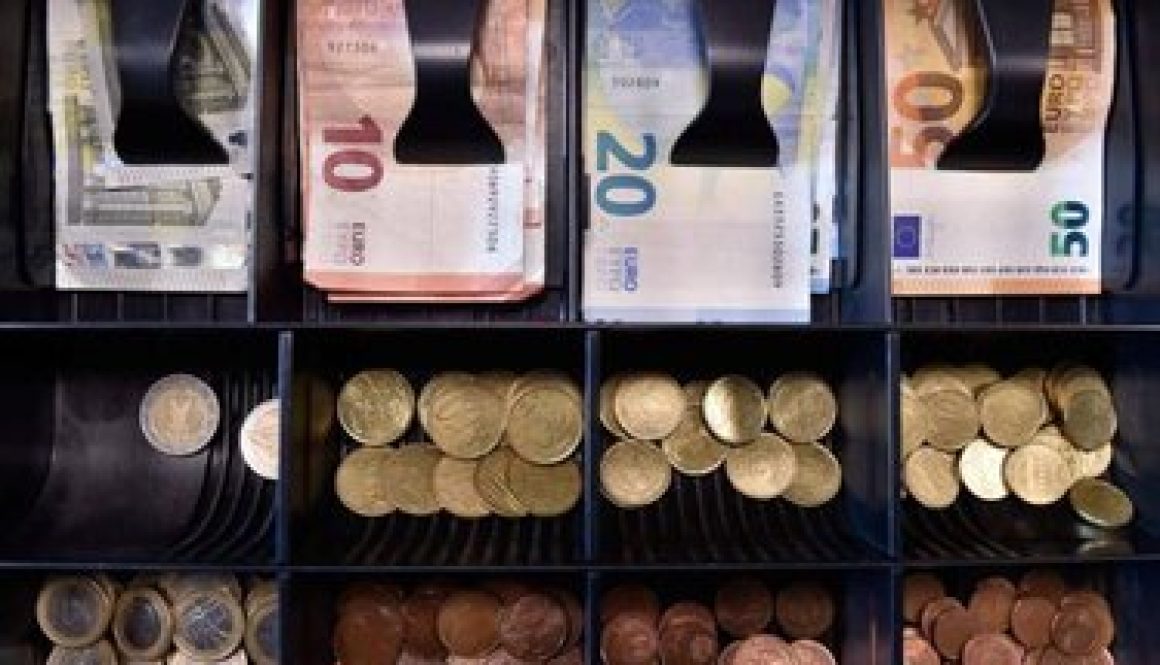 مصارف الاتحاد الأوروبي متهمة بتضخيم قيمة ديونها عالية المخاطر