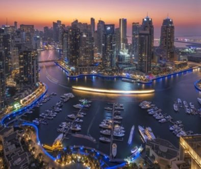 الإمارات أفضل دولة للعيش في آسيا 2024