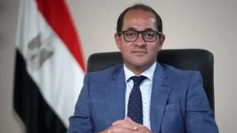 وزير المالية فرصة لزيادة الأجور في مصر وخفض الدين ملياري دولار سنوياً