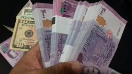 الليرة السورية تواصل ارتفاعها.. وفارق سعر الصرف الرسمي والموازي 40%