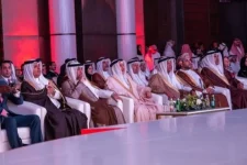 البحرين تؤكد مكانتها الاقتصادية في منتدى دولي يناقش مستقبل التجارة والتوظيف البحرين تؤكد مكانتها الاقتصادية في منتدى دولي يناقش مستقبل التجارة والتوظيف