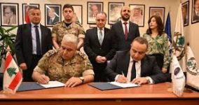 إتفاقية تعاون بين اتحاد المصارف العربية ومركز البحوث في الجيش.. وسام فتوح الأمن والمعرفة ركيزتان أساسيتان للتنمية الشاملة إتفاقية تعاون بين اتحاد المصارف العربية ومركز البحوث في الجيش.. وسام فتوح الأمن والمعرفة ركيزتان أساسيتان للتنمية الشاملة