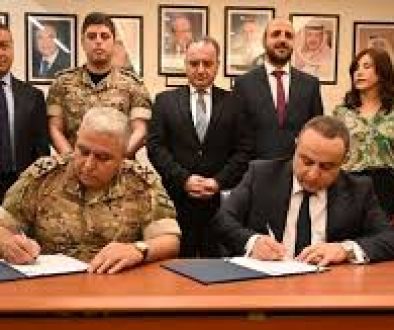 إتفاقية تعاون بين اتحاد المصارف العربية ومركز البحوث في الجيش.. وسام فتوح الأمن والمعرفة ركيزتان أساسيتان للتنمية الشاملة