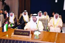 الإمارات تؤكد دعمها العمل العربي المشترك خلال اجتماع تحضيري للقمة التنموية في بغداد الإمارات تؤكد دعمها العمل العربي المشترك خلال اجتماع تحضيري للقمة التنموية في بغداد