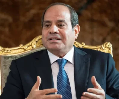 السيسي يوجّه بتعزيز احتياطي النقد الأجنبي وخفض المديونية الخارجية