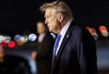 ترمب لن أقيل رئيس «الاحتياطي الفيدرالي» قبل انتهاء ولايته ترمب لن أقيل رئيس «الاحتياطي الفيدرالي» قبل انتهاء ولايته