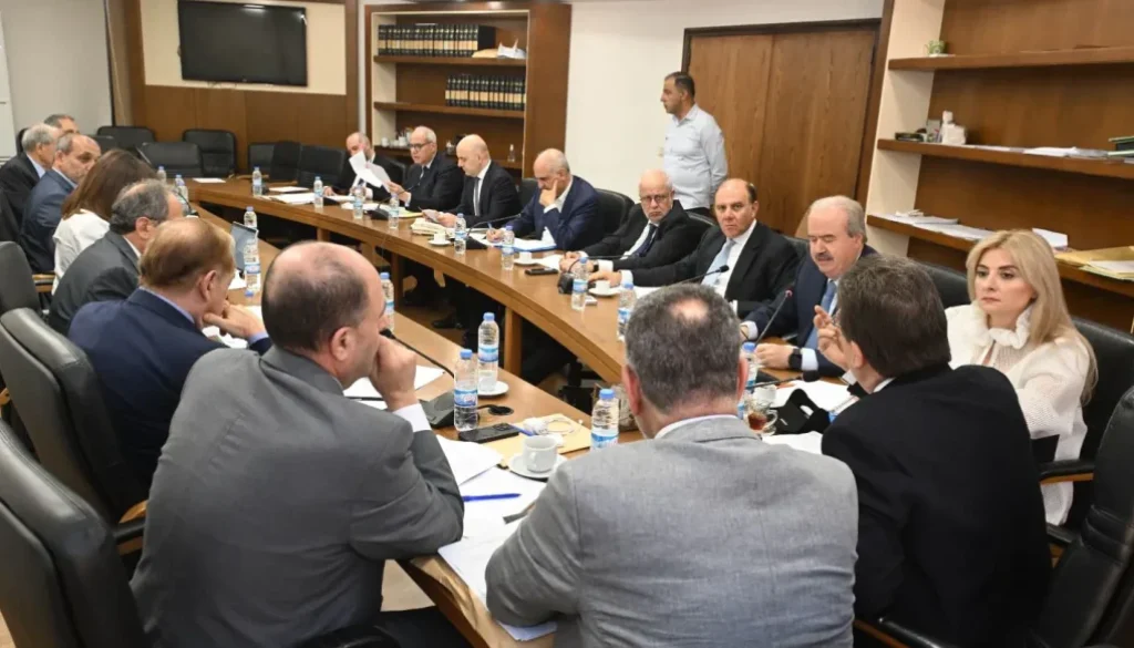 تكريس استقلالية مصرف لبنان ودوره في الاستقرار المالي والنقدي وحماية الودائع