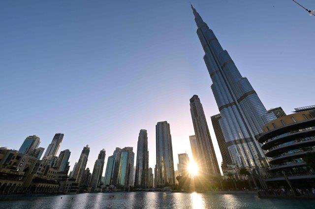 دولة الإمارات تتصدّر النمو الخليجي والعربي في العام 2025 2