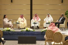 «صندوق النقد» يتوقع تسارع النمو في الخليج 1 % سنوياً خلال 2025 و2026