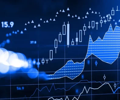 كيف تؤثر قرارات البنوك المركزية على تقلبات السوق؟