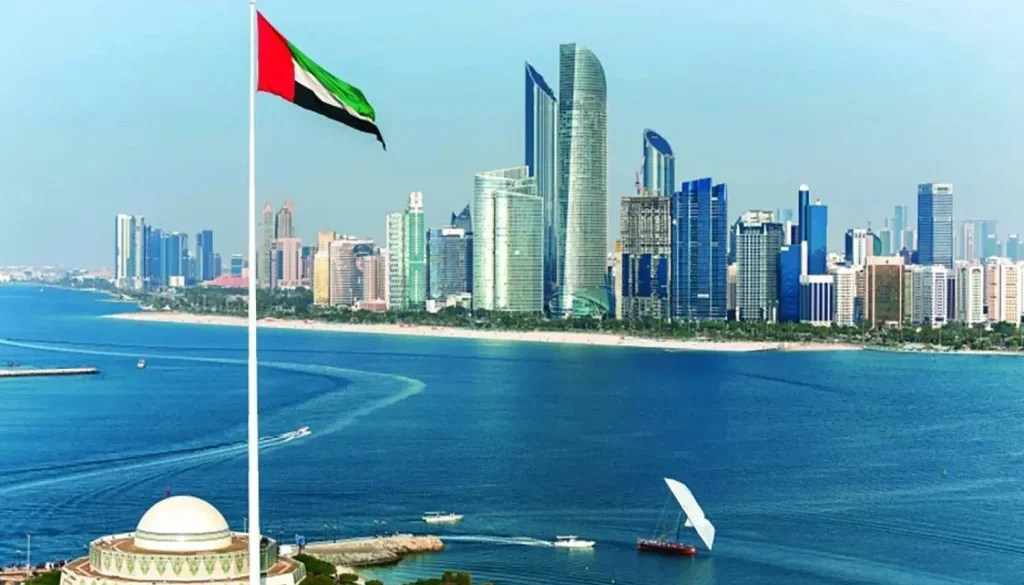 الإمارات تتجه إلى تحقيق هدف تجارتها الخارجية غير النفطية قبل عام 2031