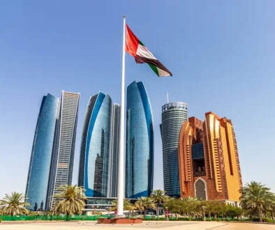 الإمارات تغزو خريطة الاستثمار العالمي 45.6 مليار دولار في عام واحد
