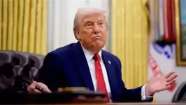 ترامب رئيس الاحتياطي الفيدرالي سيغادر منصبه قريبا