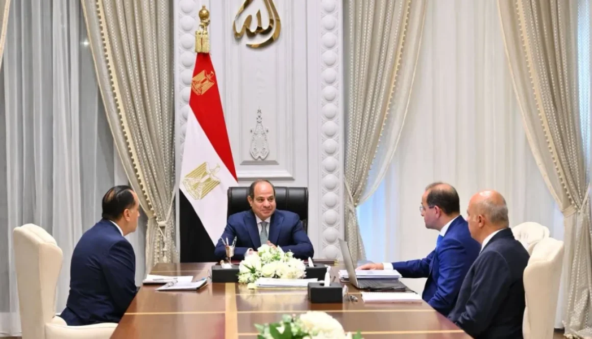 مصر مؤشرات أولية بانخفاض الدين الخارجي بملياري دولار سنوياً