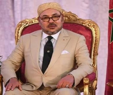 الجواهري يطلع الملك على تطورات الوضع الاقتصادي والمالي والنقدي بالمغرب