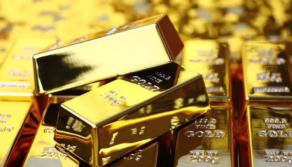 الذهب يعود إلى الواجهة.. البنوك المركزية تشتري 20 طناً في مايو
