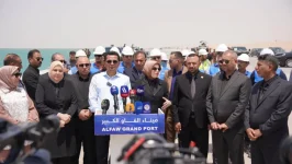 العراق يكشف عن مخطط لإقامة مدن صناعية على ممر طريق التنمية