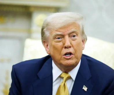ترمب لا يخطط لإقالة رئيس «الاحتياطي الفيدرالي» باول