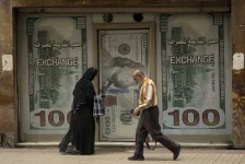3 أسباب لتراجع الدولار في مصر