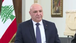 الرئيس اللبناني للعربية واشنطن طرحت تعاونًا اقتصاديًا بين لبنان وسوريا الرئيس اللبناني للعربية واشنطن طرحت تعاونًا اقتصاديًا بين لبنان وسوريا