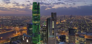 الميزانية السعودية الأنشطة غير النفطية تُشكل 49.7 % من الإيرادات