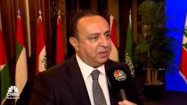 الأمين العام لاتحاد المصارف العربية الأولوية في لبنان لإعادة ودائع ما دون 100 ألف دولار باستخدام وسائل دفع مرنة الأمين العام لاتحاد المصارف العربية الأولوية في لبنان لإعادة ودائع ما دون 100 ألف دولار باستخدام وسائل دفع مرنة