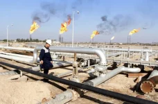 العراق خطط لزيادة الإيرادات غير النفطية إلى 20 %