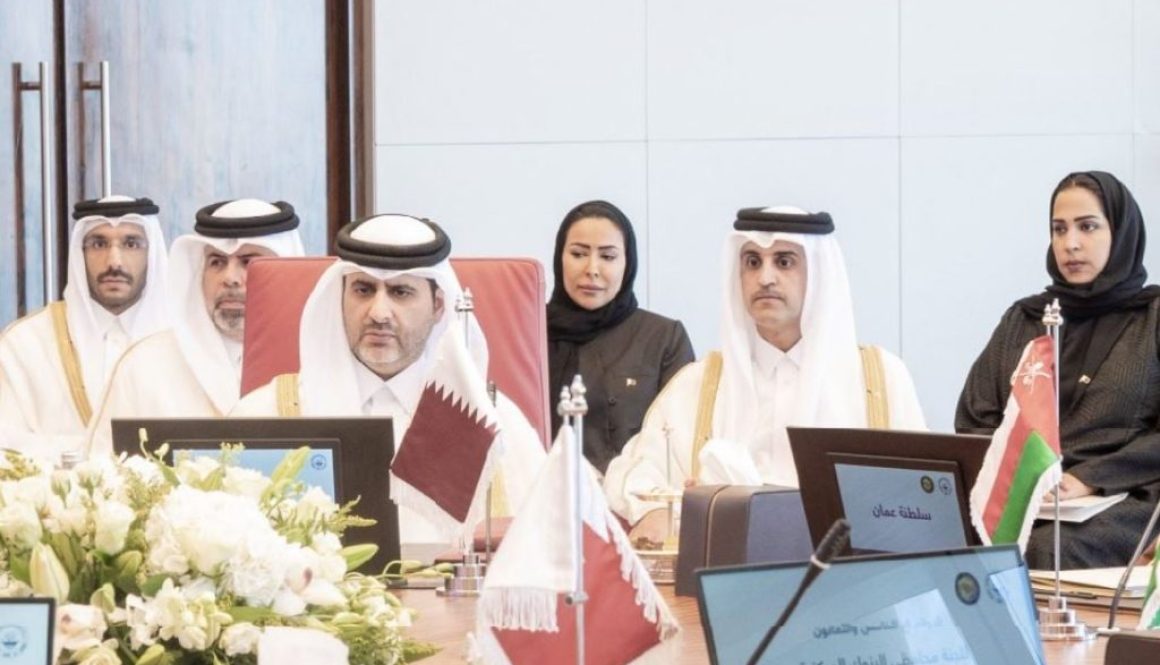 محافظ مصرف قطر المركزي يشارك في اجتماعات خليجية حول العمل المصرفي والذكاء الاصطناعي