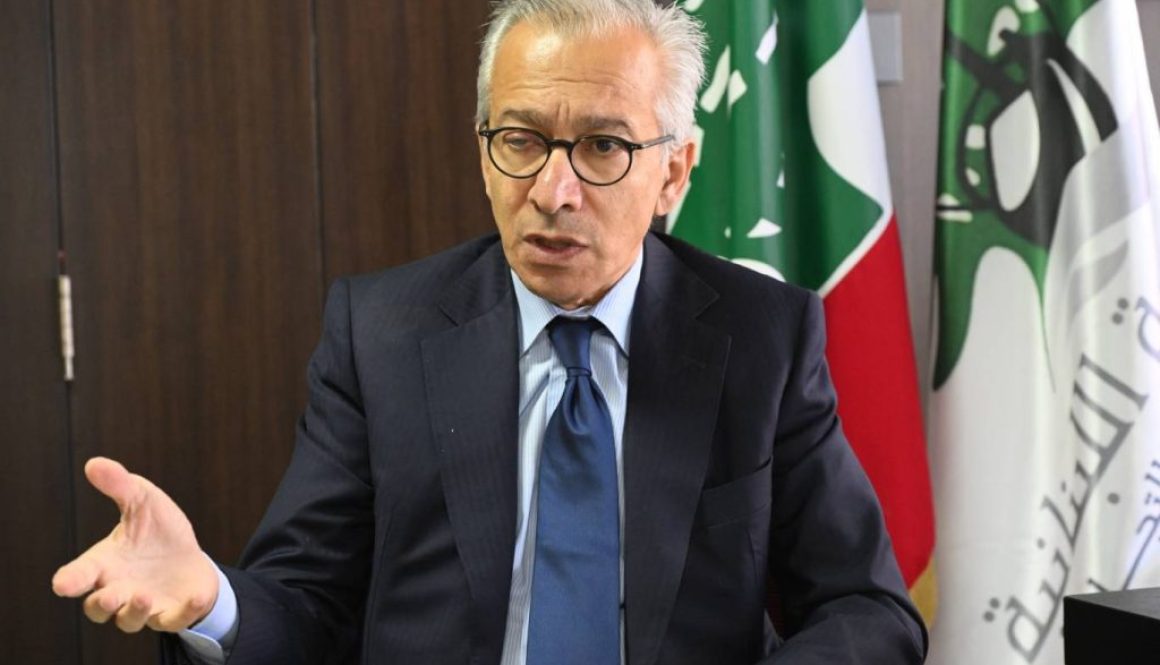 وزير الاقتصاد اللبناني 2025 يشهد أفضل أداء اقتصادي منذ عقد