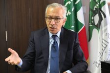 وزير الاقتصاد اللبناني 2025 يشهد أفضل أداء اقتصادي منذ عقد
