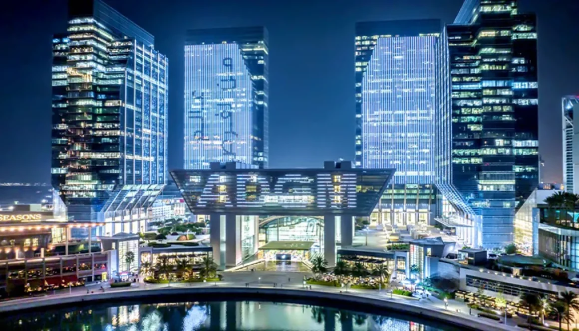 10 أعوام على تأسيس أبوظبي العالمي... نموّ استثنائي وتميّز تنظيمي وابتكار مالي