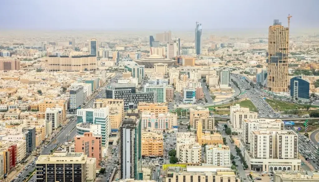 الاقتصاد السعودي ينمو 5% في الربع الثالث من 2025 الاقتصاد السعودي ينمو 5% في الربع الثالث من 2025