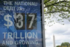 النقاش حول الإغلاق الحكومي في أميركا يتجاهل خطر ارتفاع الدين العام النقاش حول الإغلاق الحكومي في أميركا يتجاهل خطر ارتفاع الدين العام