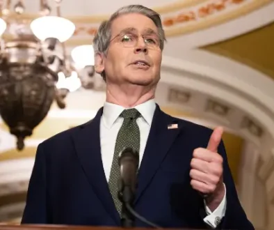 بيسنت جولة آسيا تجذب تريليوني دولار استثمارات للولايات المتحدة بيسنت جولة آسيا تجذب تريليوني دولار استثمارات للولايات المتحدة