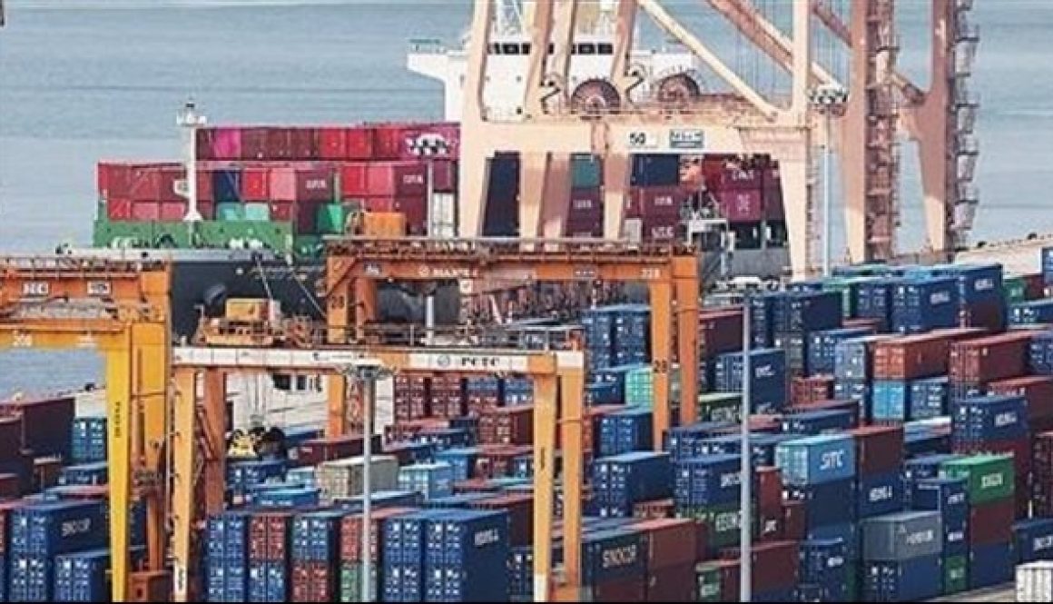 صندوق النقد الدولي يحث آسيا على خفض الحواجز التجارية لتقليل تأثير الرسوم الجمركية صندوق النقد الدولي يحث آسيا على خفض الحواجز التجارية لتقليل تأثير الرسوم الجمركية