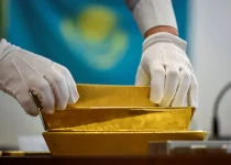 ما الذي دفع الذهب إلى تسجيل أكبر هبوط يومي منذ 2020؟ ما الذي دفع الذهب إلى تسجيل أكبر هبوط يومي منذ 2020؟