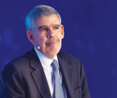 محمد العريان الإمارات نموذج في الاستقرار المالي