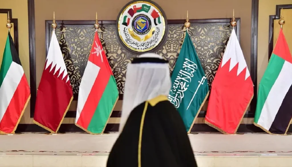 من النفط إلى الابتكار هكذا رسخت دول الخليج نموذجاً للاقتصاد المرن من النفط إلى الابتكار هكذا رسخت دول الخليج نموذجاً للاقتصاد المرن